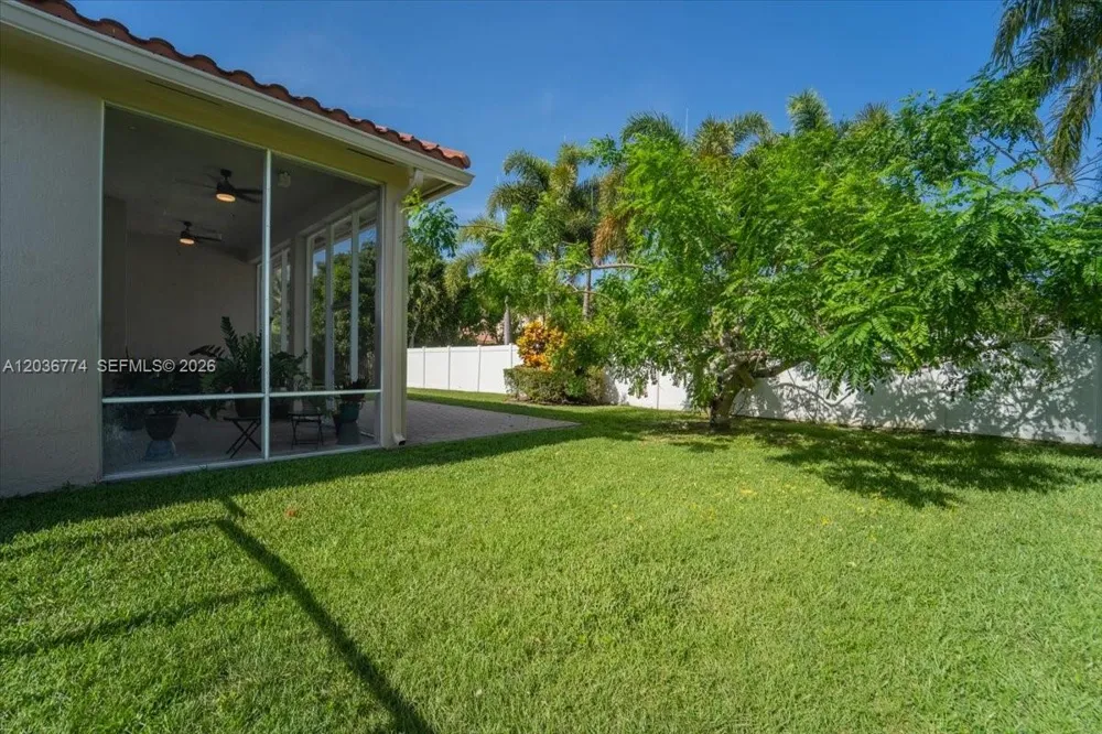 5932 NW 56th Cir Coral Springs, FL 33067