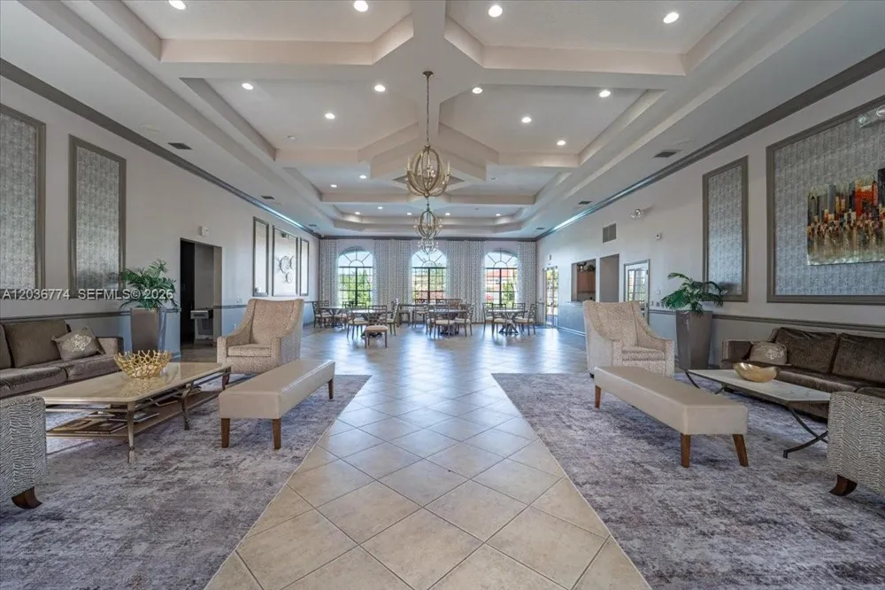 5932 NW 56th Cir Coral Springs, FL 33067