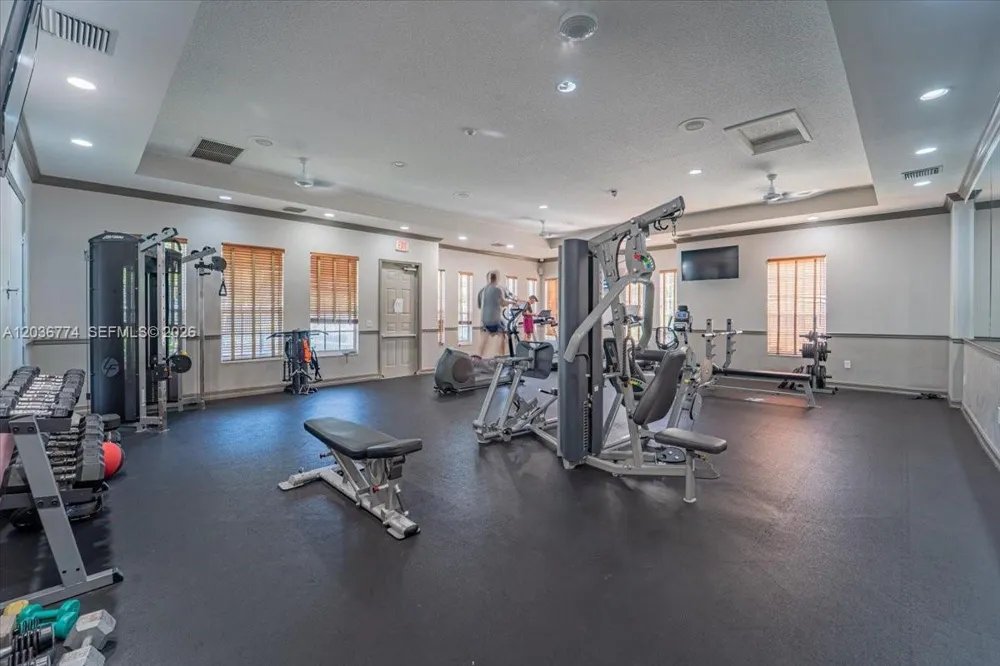 5932 NW 56th Cir Coral Springs, FL 33067