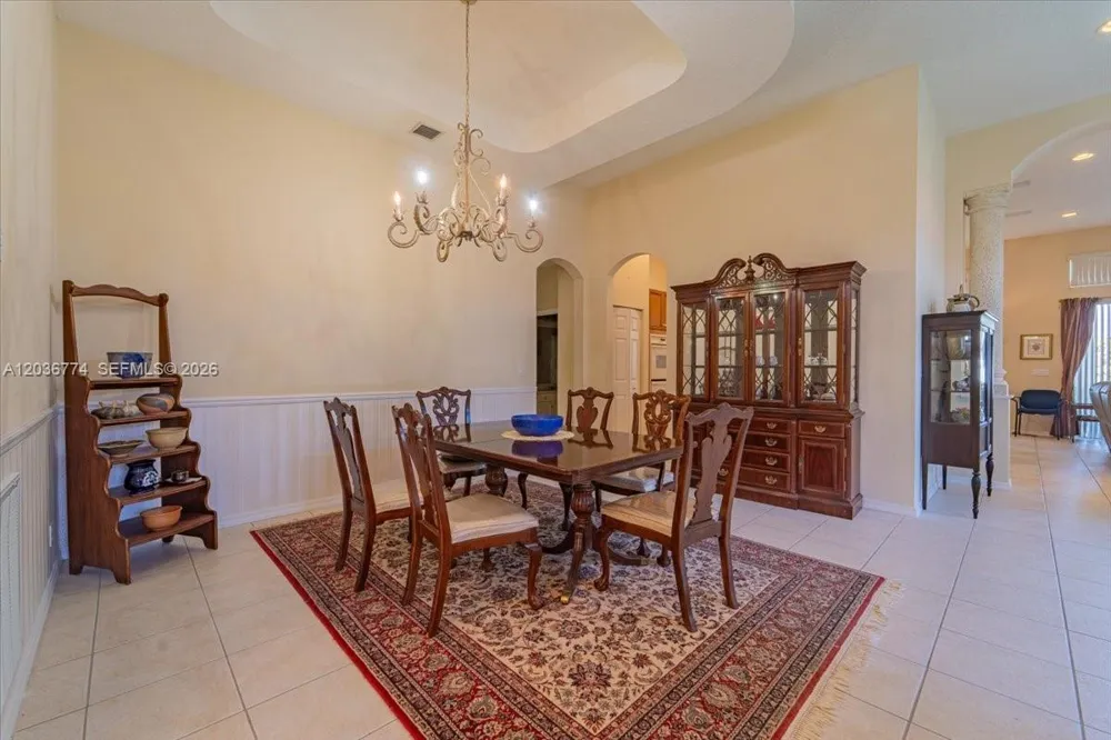 5932 NW 56th Cir Coral Springs, FL 33067