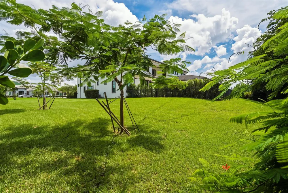 17130 Magnolia Estates Drive Southwest Ranches, FL 33331