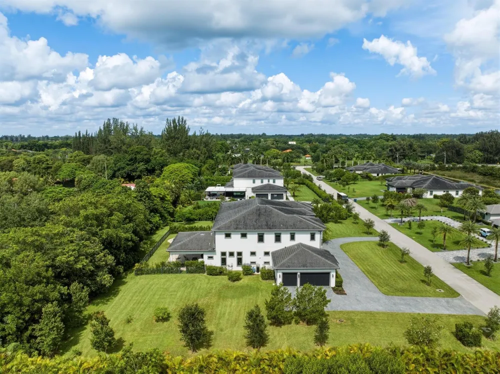 17130 Magnolia Estates Drive Southwest Ranches, FL 33331