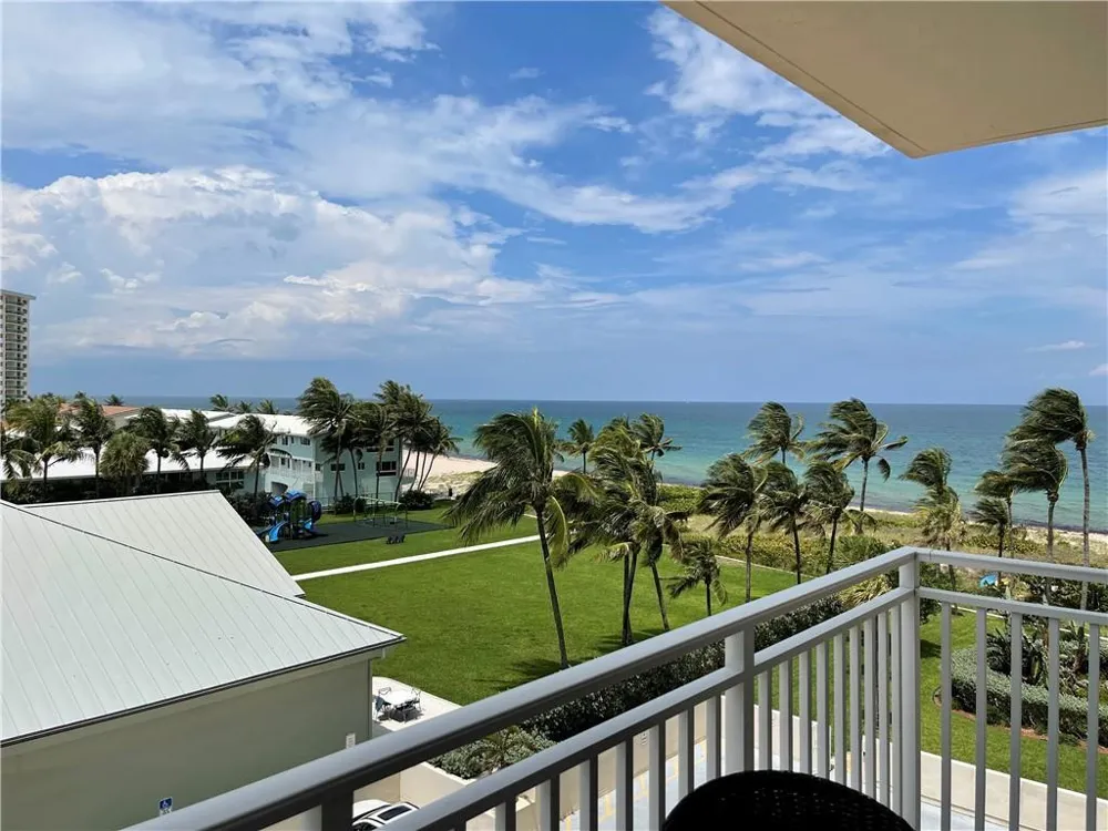 5200 Ocean Boulevard #506 Lauderdale By The Sea, FL 33308