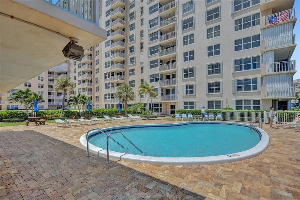 5200 Ocean Boulevard #506 Lauderdale By The Sea, FL 33308
