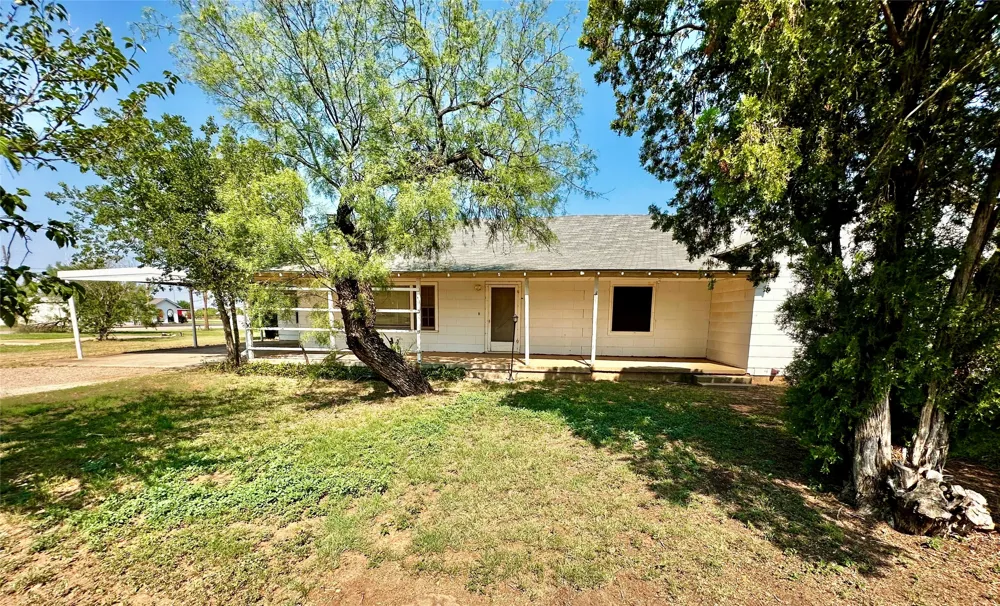 1117 S Washington Aspermont, TX 79502