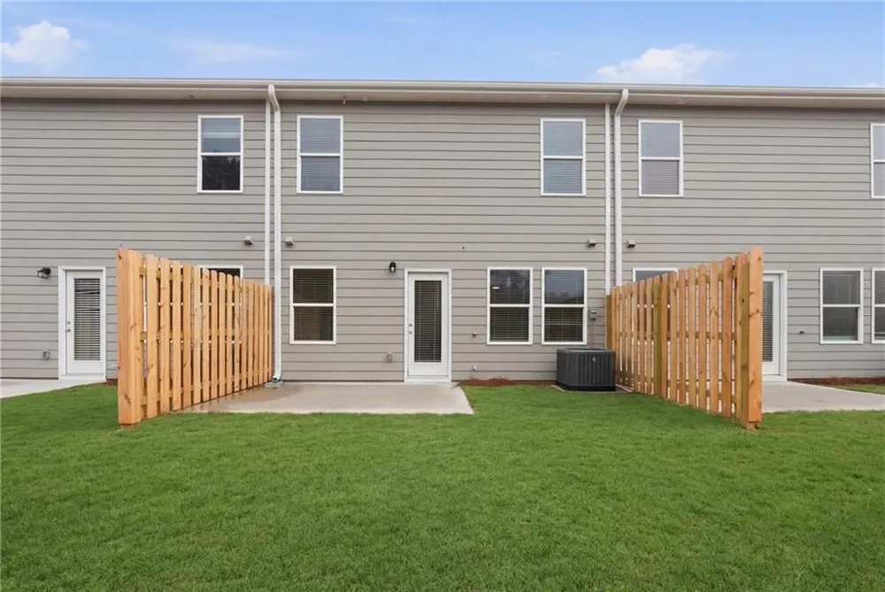 218 Norchester Avenue Hogansville, GA 30230