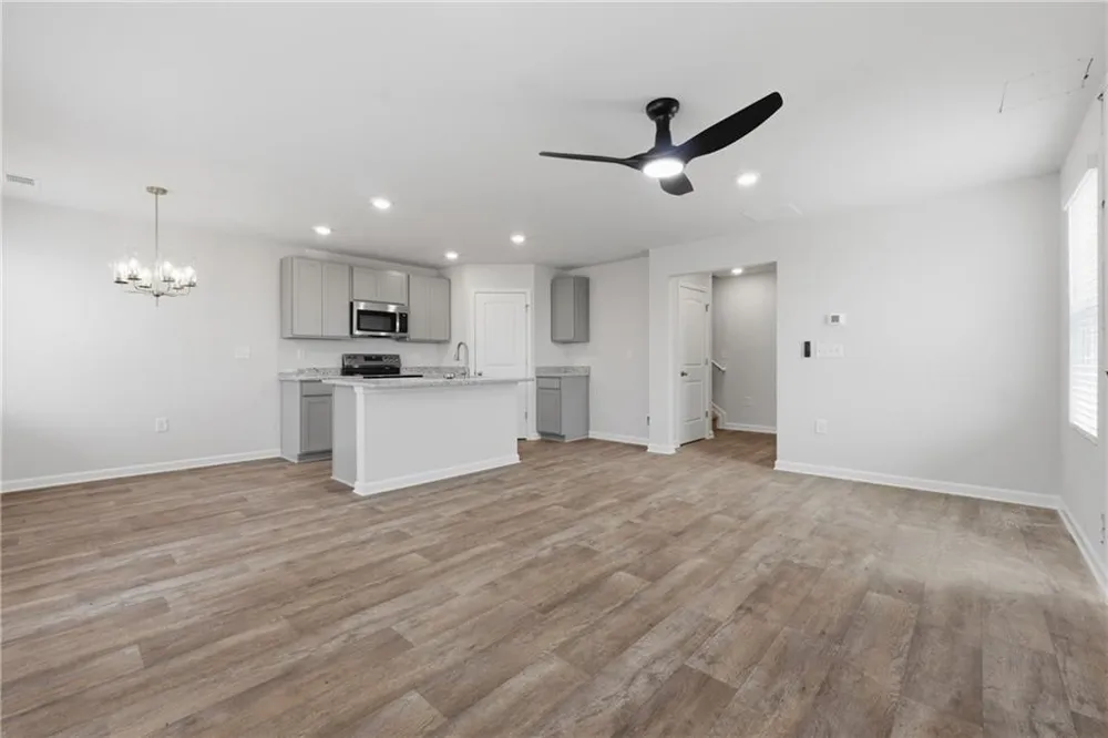 218 Norchester Avenue Hogansville, GA 30230