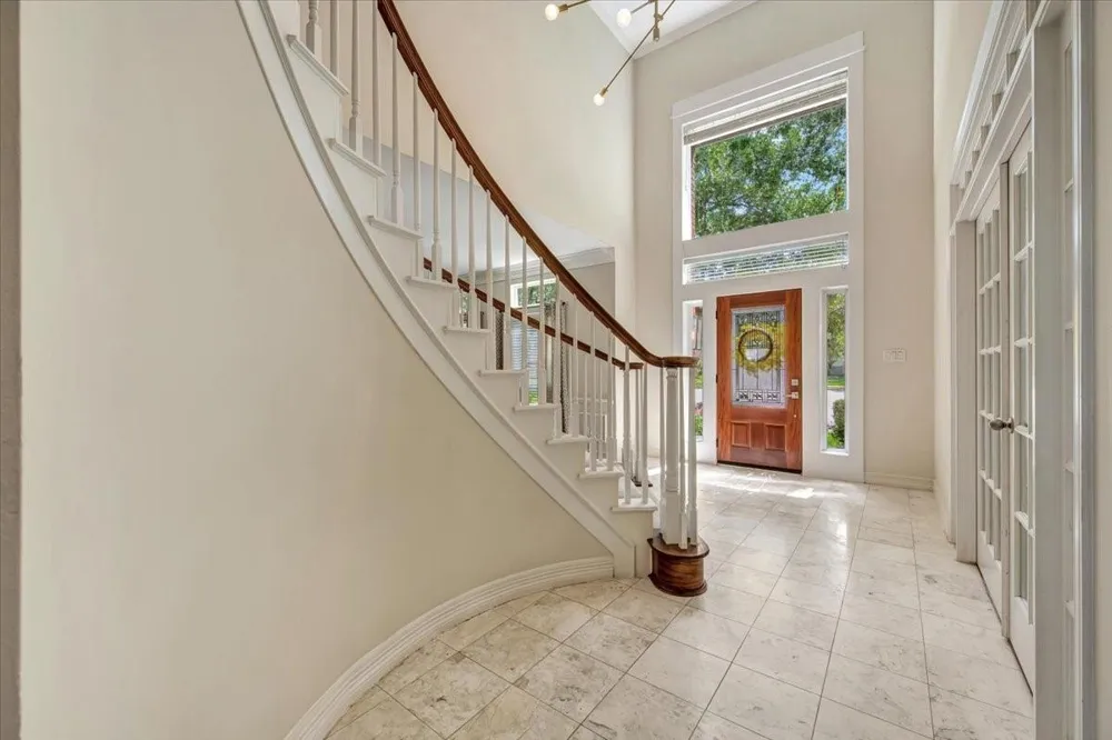 16827 Whitewater Falls Court Pasadena, TX 77059