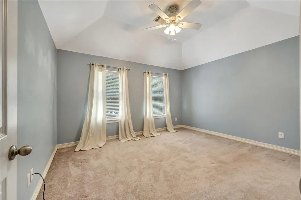 16827 Whitewater Falls Court Pasadena, TX 77059