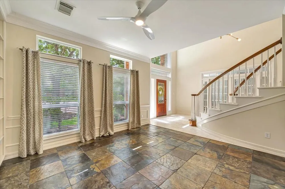 16827 Whitewater Falls Court Pasadena, TX 77059