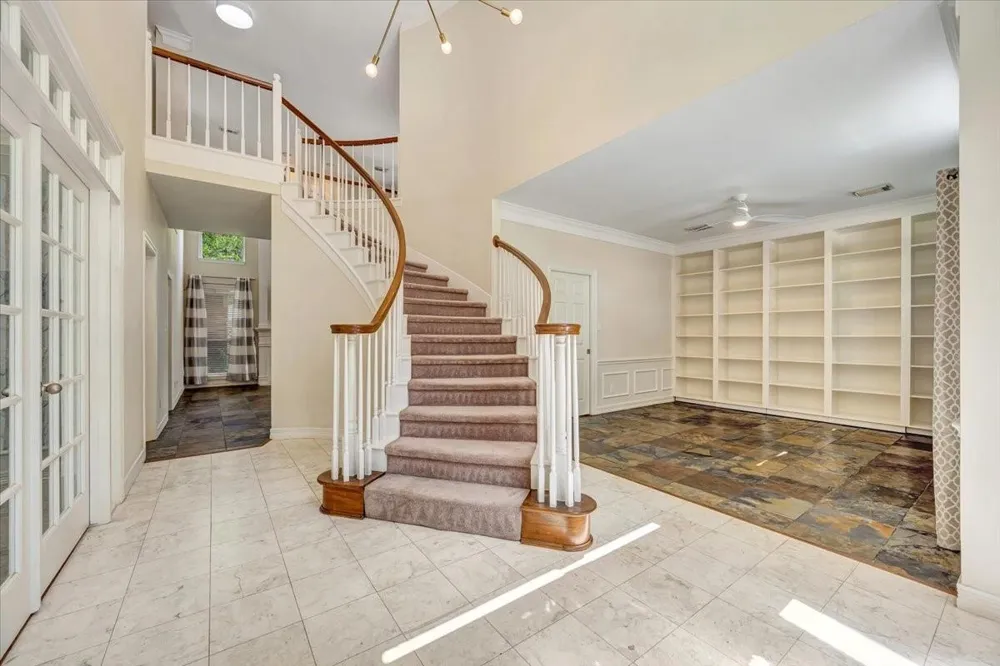 16827 Whitewater Falls Court Pasadena, TX 77059