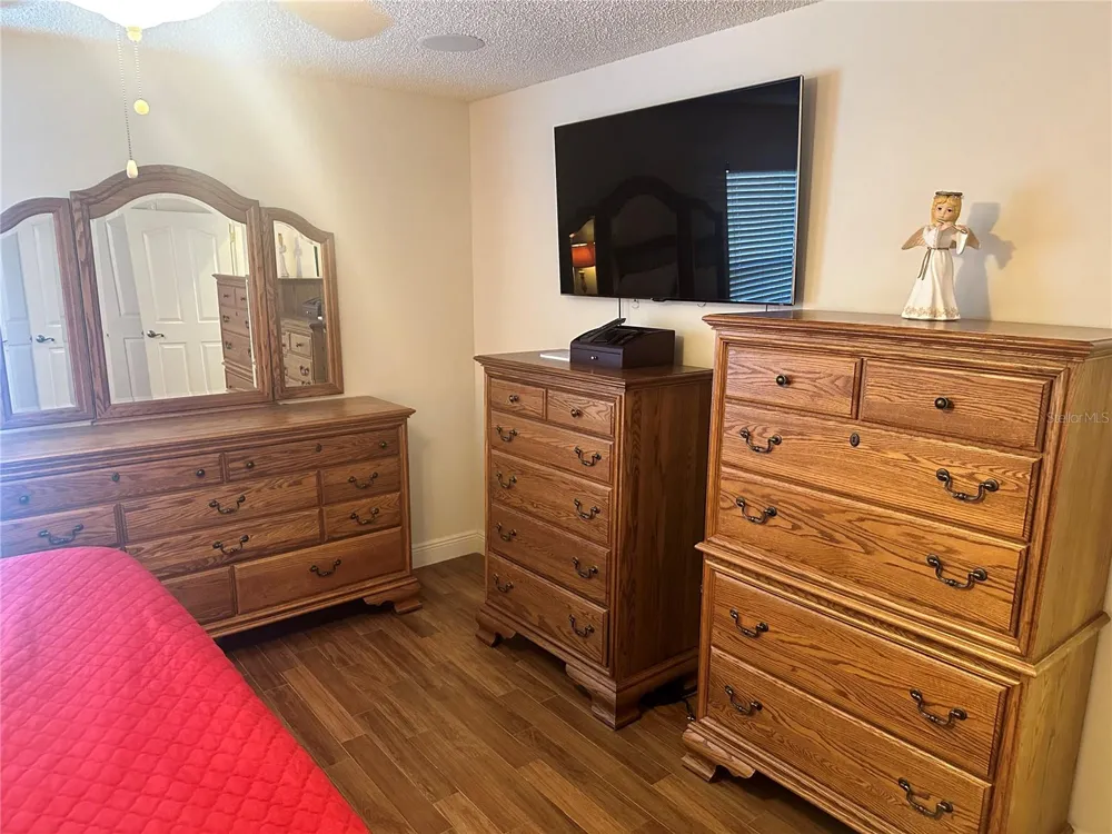 1515 BAYLOR PLACE The Villages, FL 32162