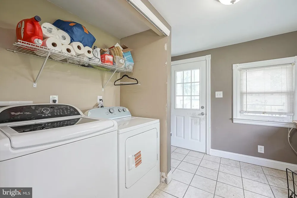 15 S WALNUT AVENUE Maple Shade, NJ 08052