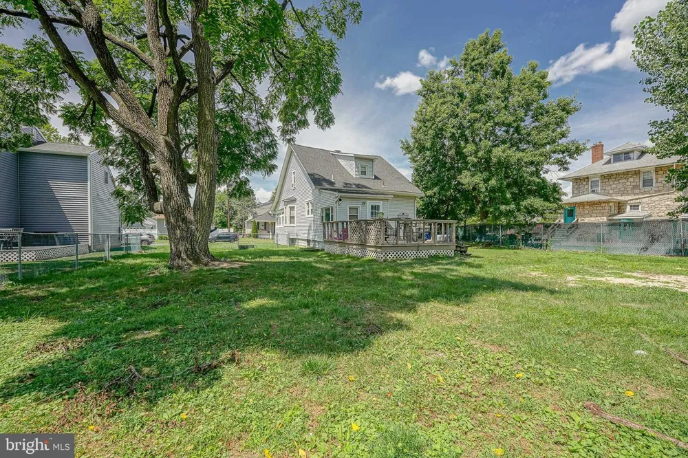 15 S WALNUT AVENUE Maple Shade, NJ 08052