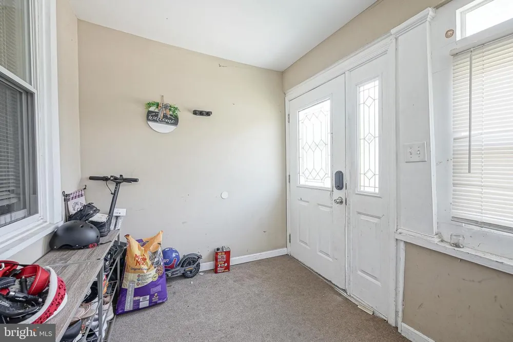 15 S WALNUT AVENUE Maple Shade, NJ 08052