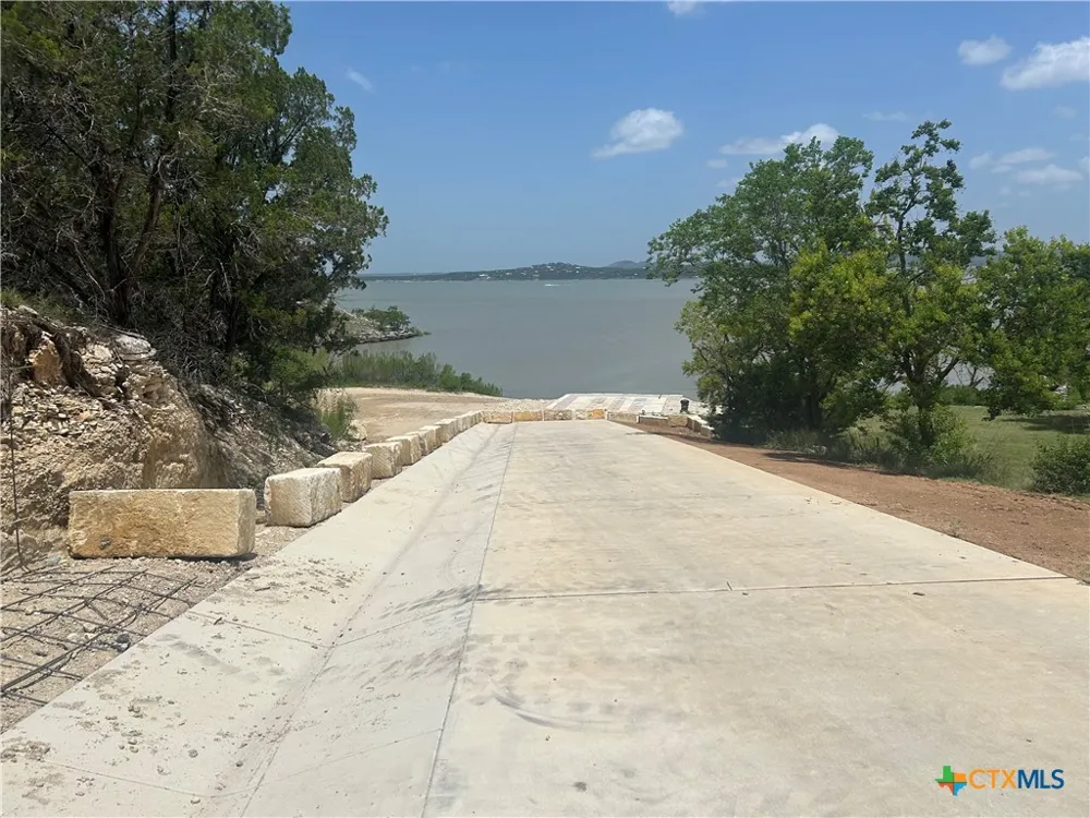 411 Buckhaven Canyon Lake, TX 78133