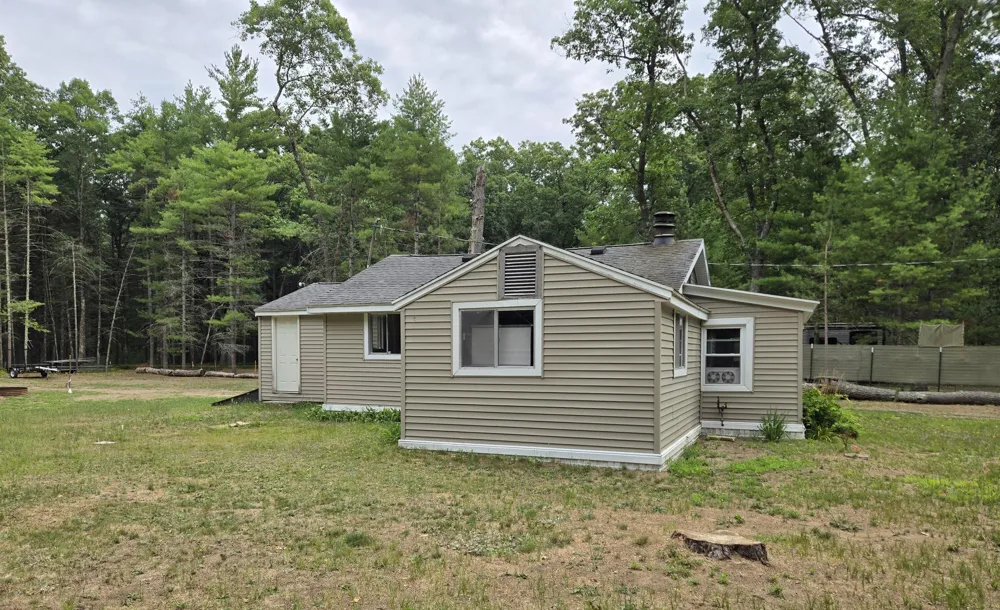 6582 W Pine Crest Drive Baldwin, MI 49304