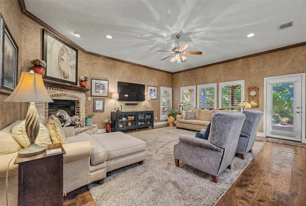 127 Cedar Bluff Court Aledo, TX 76008