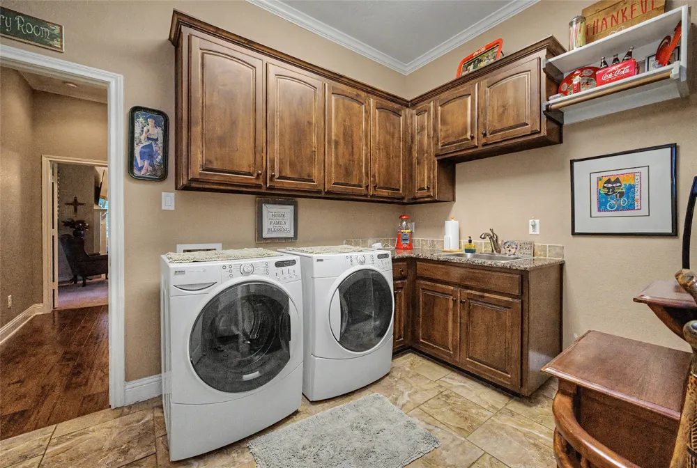 127 Cedar Bluff Court Aledo, TX 76008