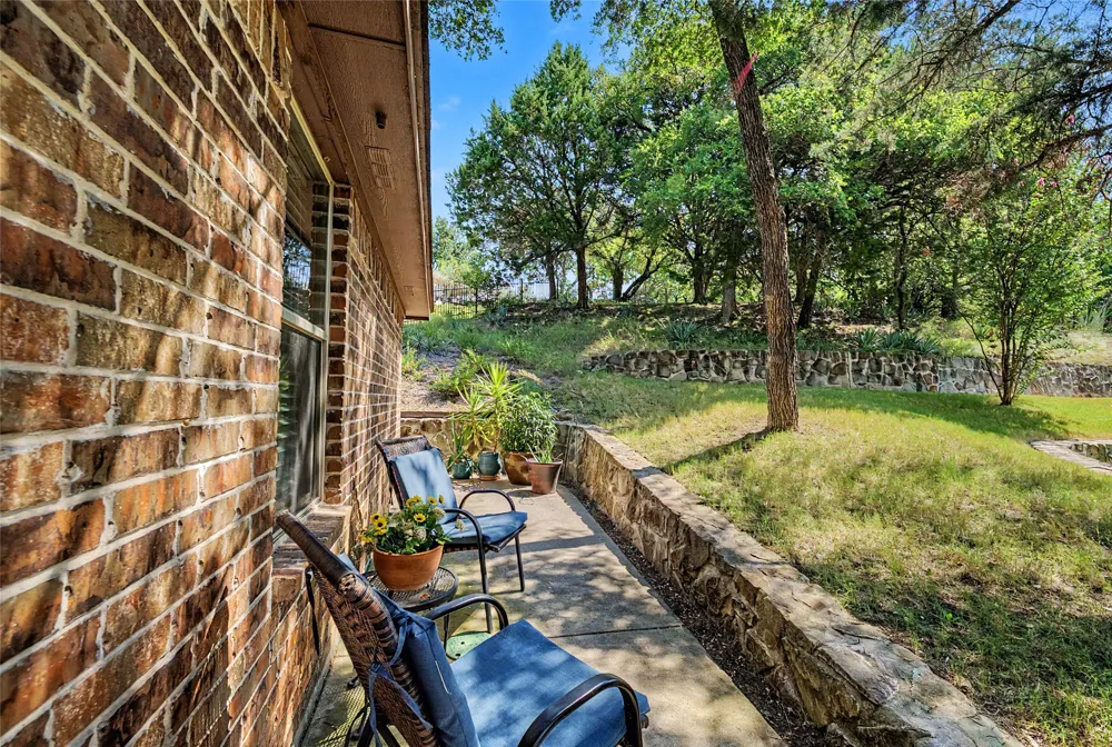 127 Cedar Bluff Court Aledo, TX 76008