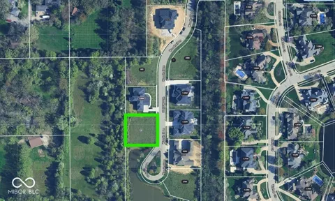 10450 Woodhall