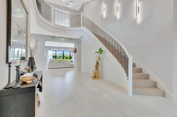 17065 Rainbow Fls Trail Boca Raton, FL 33496