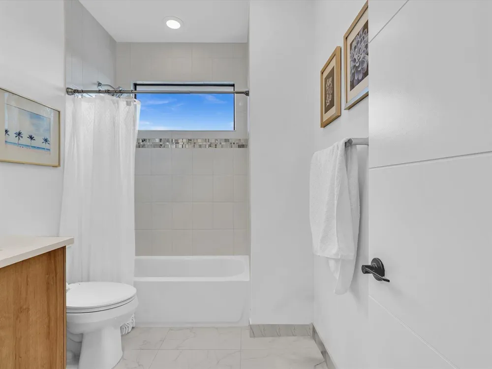 17065 Rainbow Fls Trail Boca Raton, FL 33496