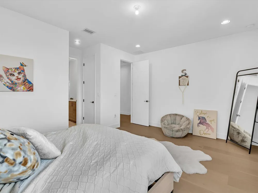 17065 Rainbow Fls Trail Boca Raton, FL 33496