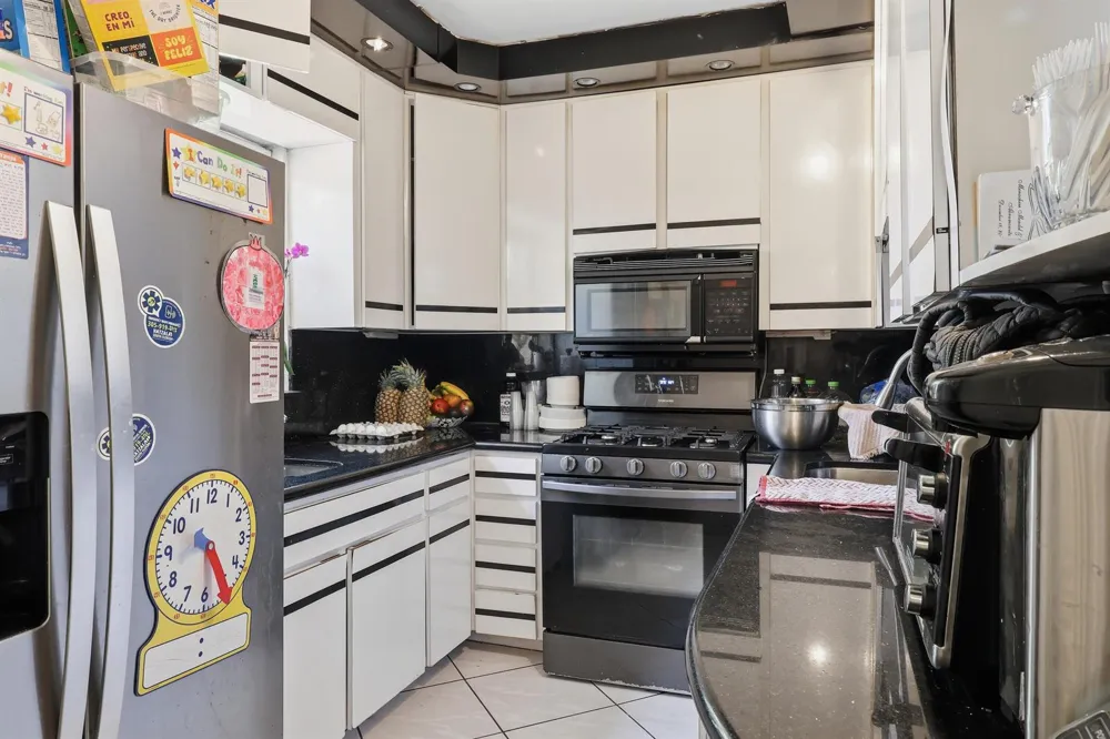 1324 LENOX AVENUE Miami Beach, FL 33139