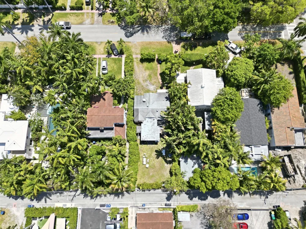 1324 LENOX AVENUE Miami Beach, FL 33139