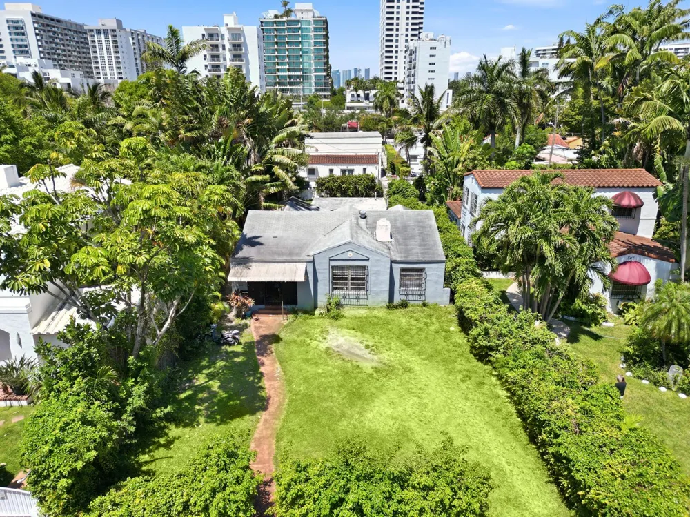 1324 LENOX AVENUE Miami Beach, FL 33139
