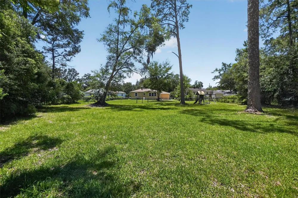 5503 LAKEWOOD CIRCLE E Jacksonville, FL 32207