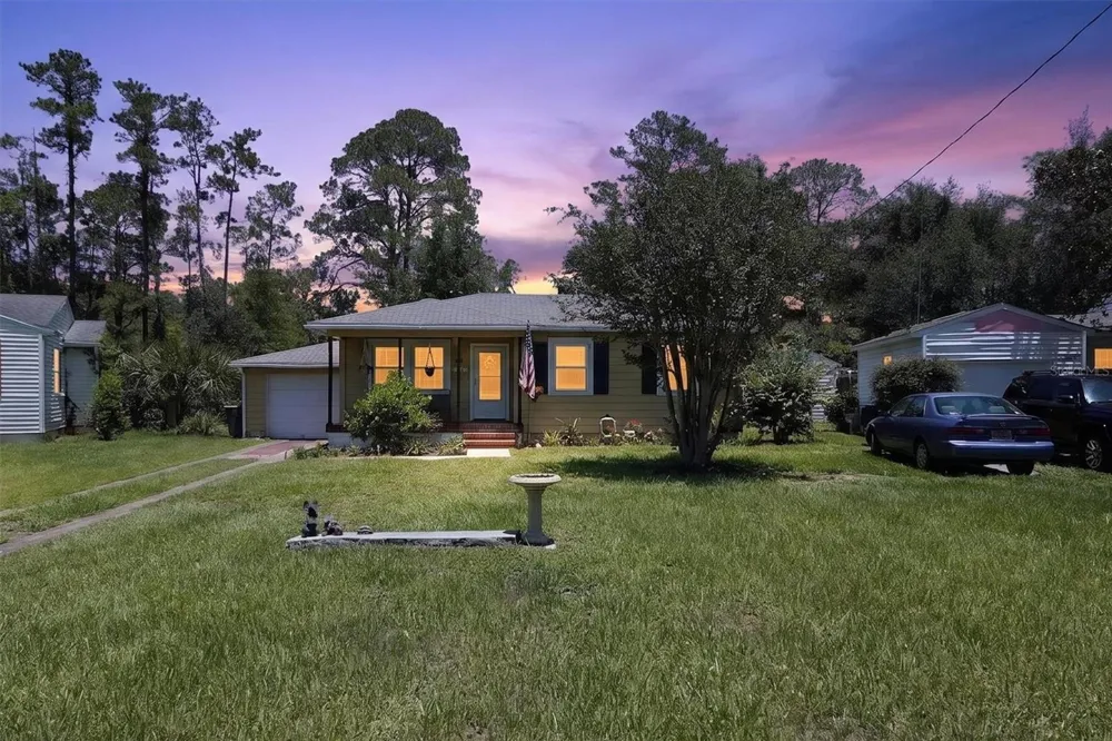 5503 LAKEWOOD CIRCLE E Jacksonville, FL 32207
