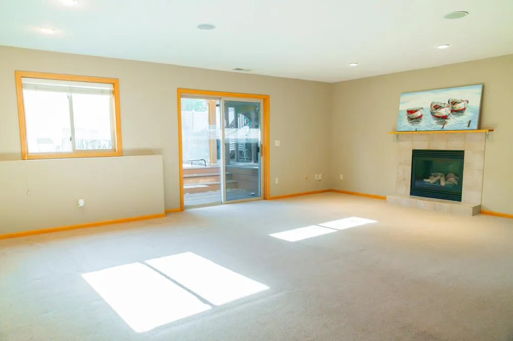 2543 Cypress Street Maplewood, MN 55109