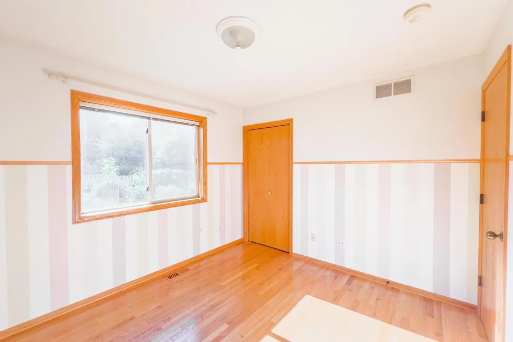 2543 Cypress Street Maplewood, MN 55109
