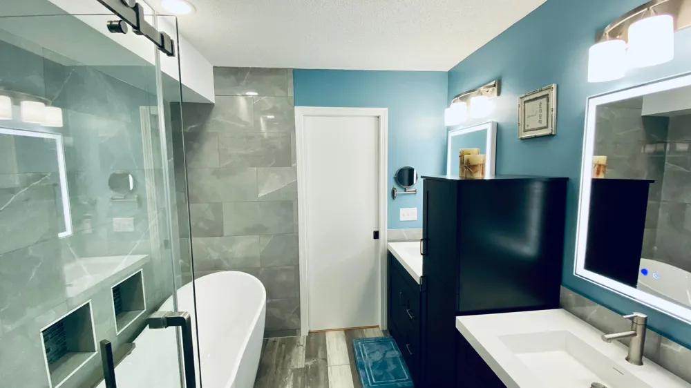 2543 Cypress Street Maplewood, MN 55109