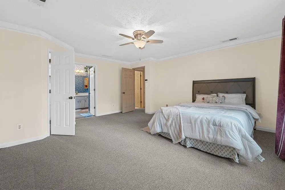 120 Chateau Circle Fayetteville, GA 30215