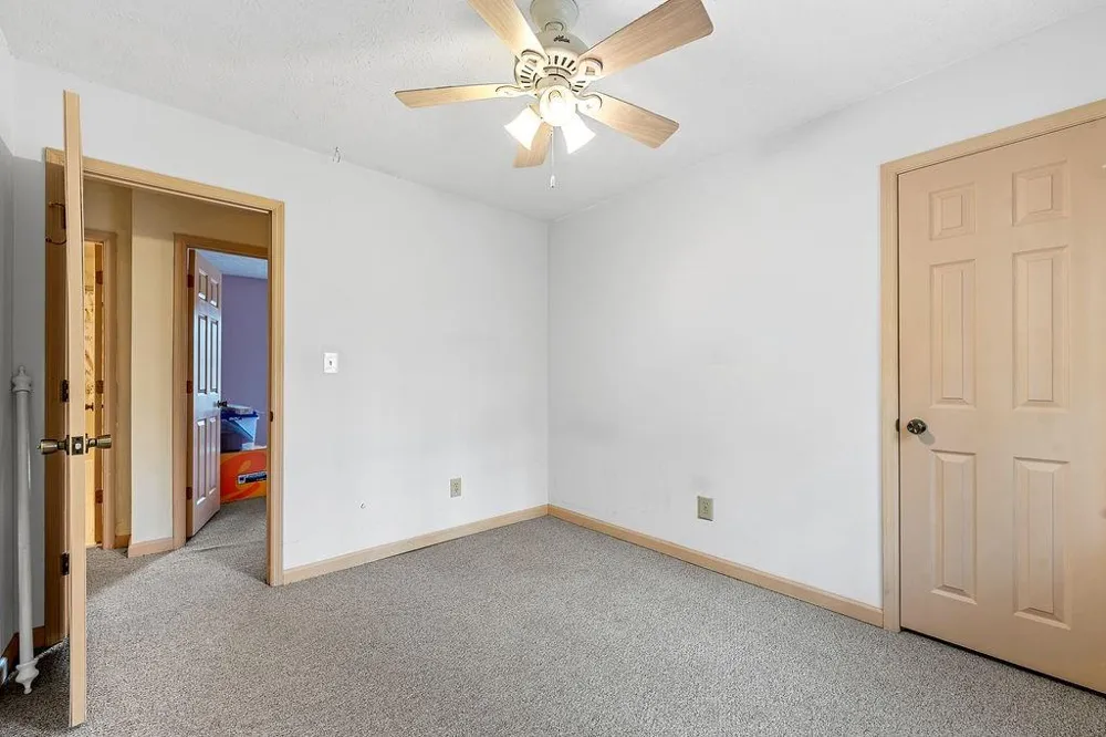 120 Chateau Circle Fayetteville, GA 30215