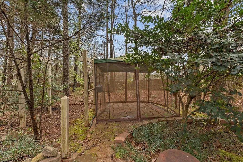 120 Chateau Circle Fayetteville, GA 30215