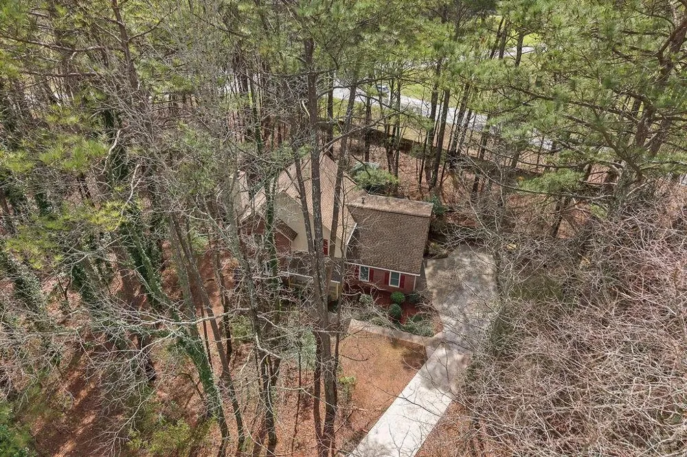 120 Chateau Circle Fayetteville, GA 30215