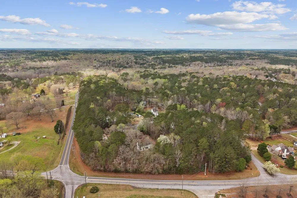 120 Chateau Circle Fayetteville, GA 30215