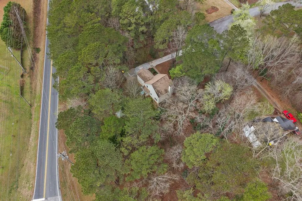 120 Chateau Circle Fayetteville, GA 30215