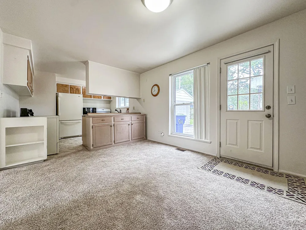 32339 Chalfonte Drive Warren, MI 48092
