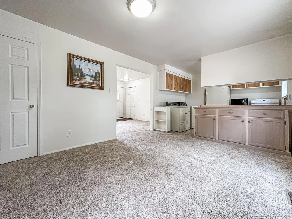 32339 Chalfonte Drive Warren, MI 48092