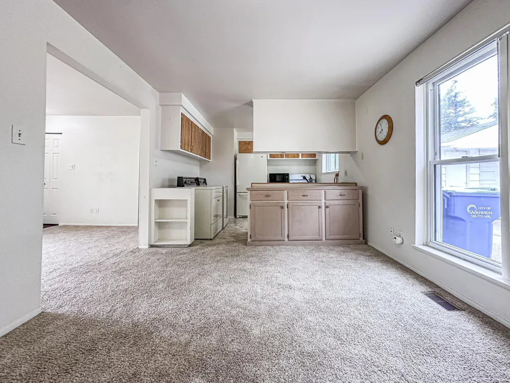 32339 Chalfonte Drive Warren, MI 48092