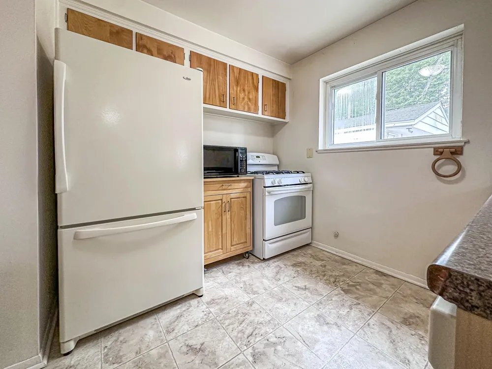 32339 Chalfonte Drive Warren, MI 48092
