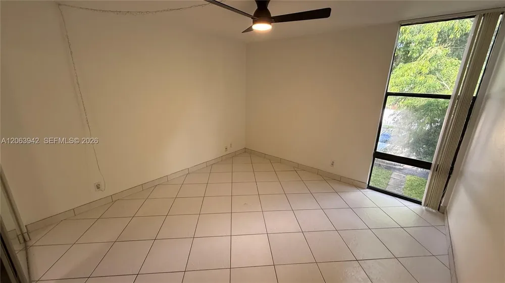 2961 SW 87th Ave #301 Davie, FL 33328