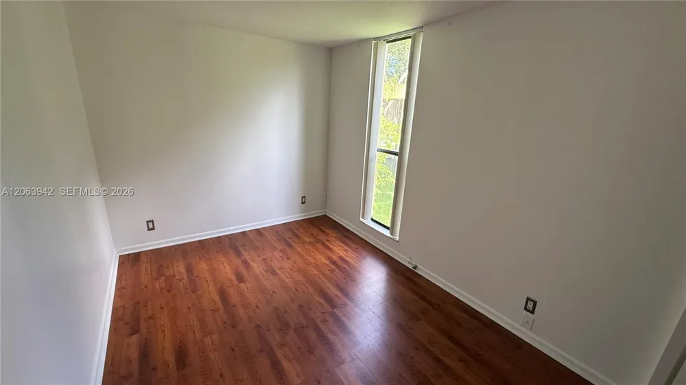 2961 SW 87th Ave #301 Davie, FL 33328