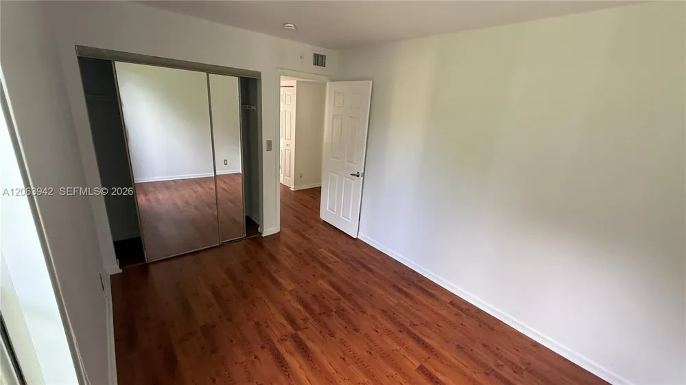 2961 SW 87th Ave #301 Davie, FL 33328