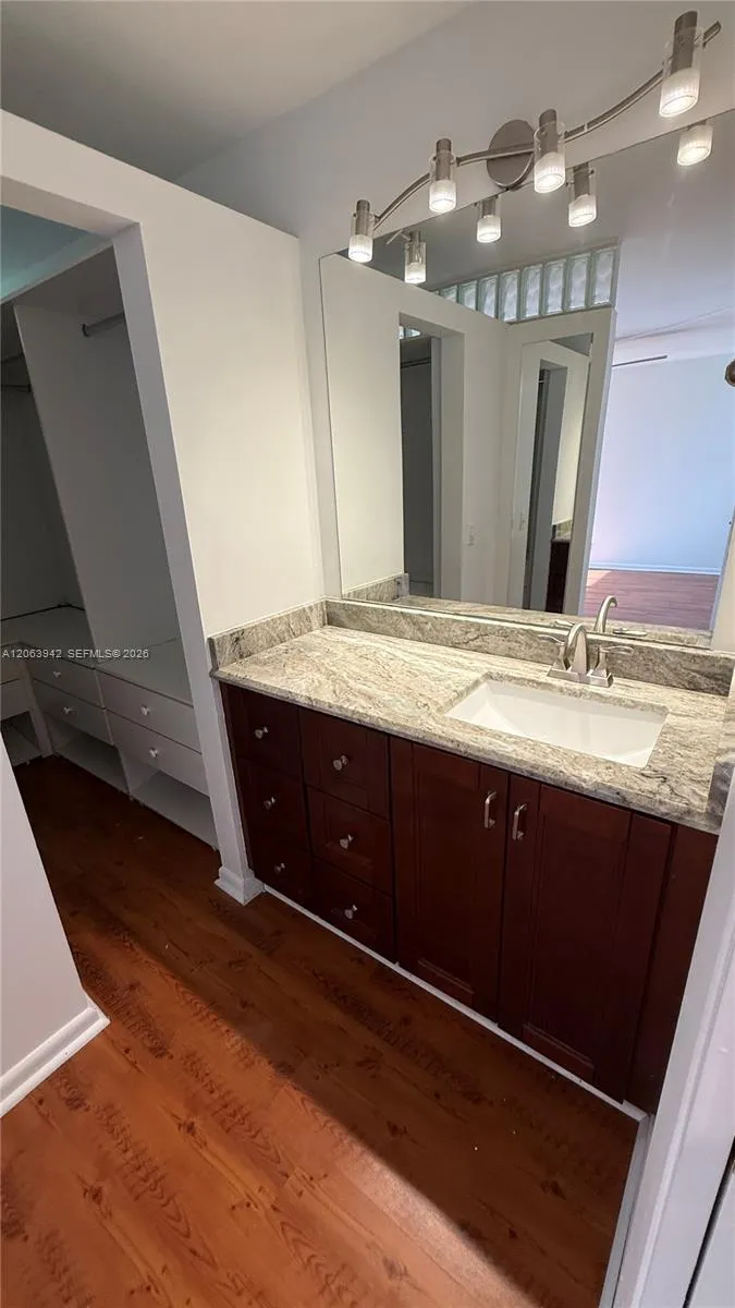 2961 SW 87th Ave #301 Davie, FL 33328